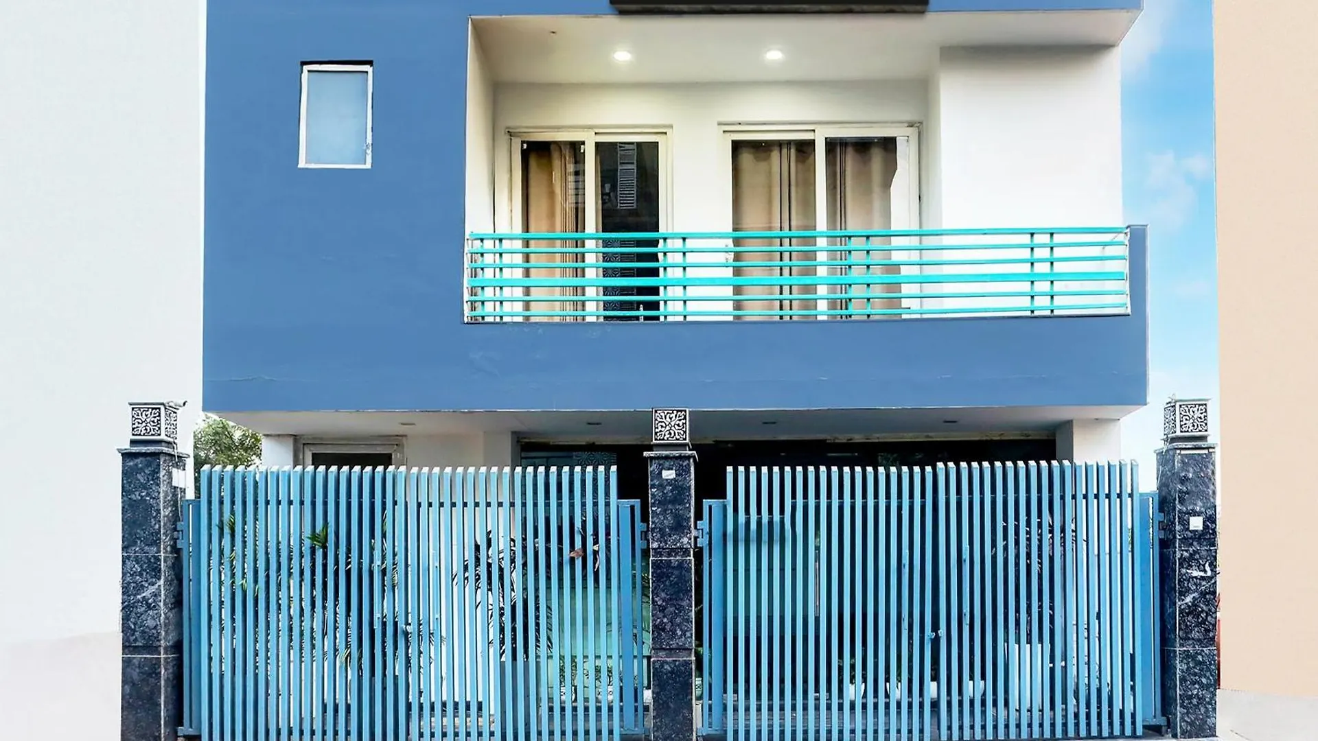 Super Townhouse Sector 52 Near Artemis Hospital Hotel Gurgaon 0*,  India